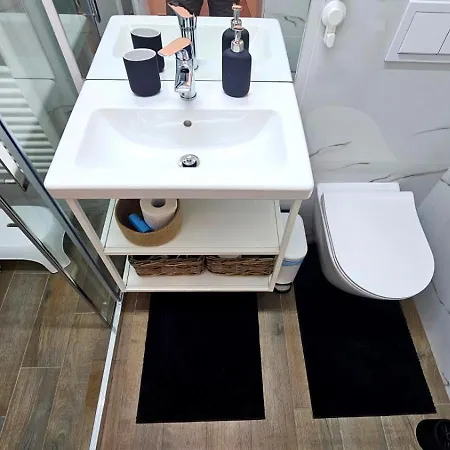 Like Voda Appartement Boekarest