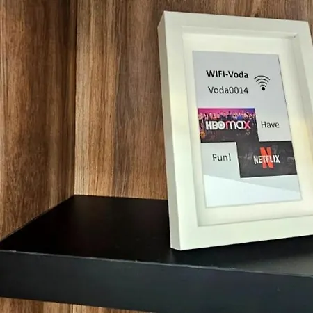 Like Voda * Βουκουρέστι